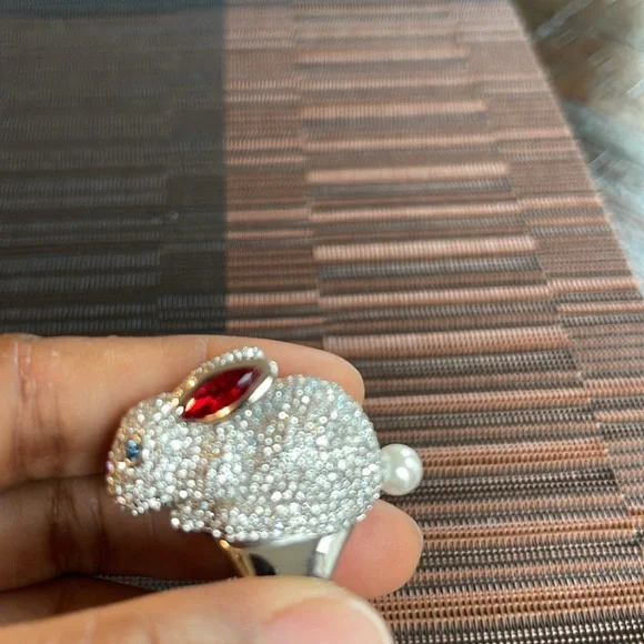 Kate Spade Big Bunny Sparkly Statement Ring - Picture 9 of 16